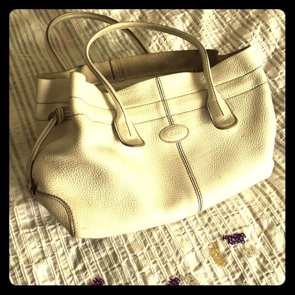 Tods spring leather cream purse